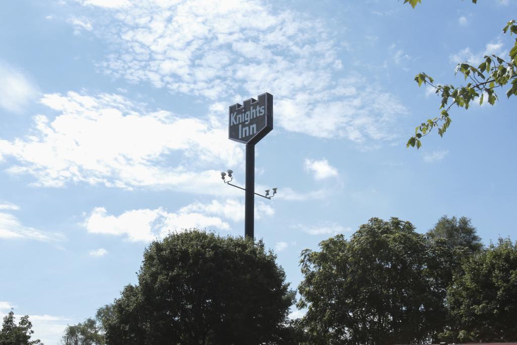 Knights Inn - Battle Creek Eksteriør billede